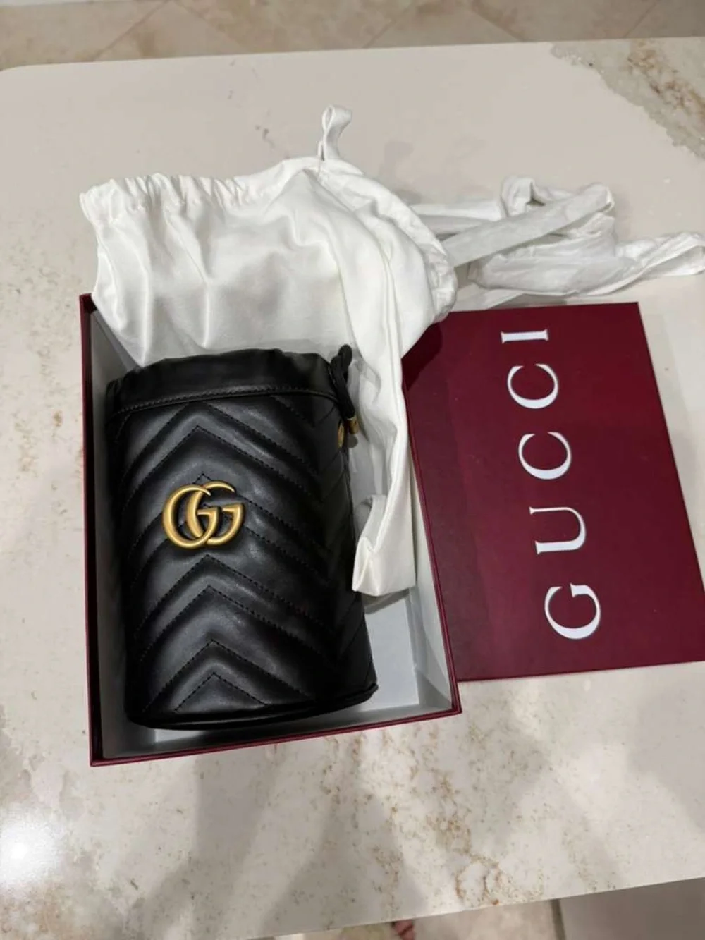Gucci GG Marmont Black bucket bag - Picture 6 of 8